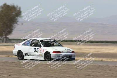 media/Jun-02-2024-CalClub SCCA (Sun) [[05fc656a50]]/Group 5/Qualifying/